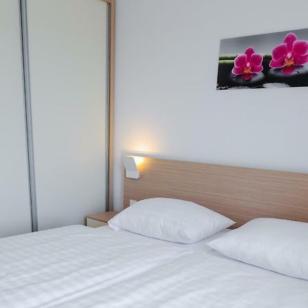 Apartments Anamarija Σπλιτ Εξωτερικό φωτογραφία