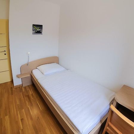 Apartments Anamarija Σπλιτ Εξωτερικό φωτογραφία