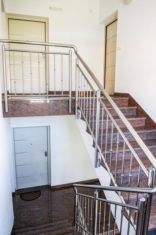 Apartments Anamarija Σπλιτ Εξωτερικό φωτογραφία