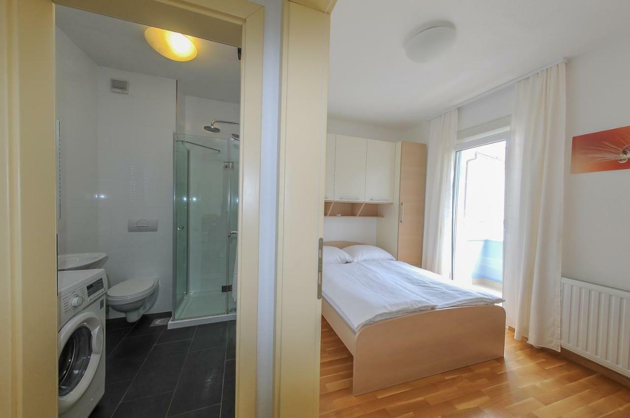 Apartments Anamarija Σπλιτ Εξωτερικό φωτογραφία