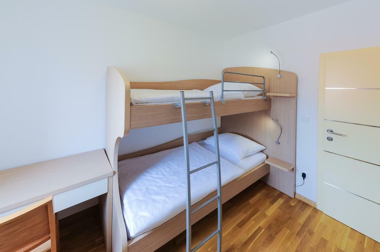 Apartments Anamarija Σπλιτ Εξωτερικό φωτογραφία